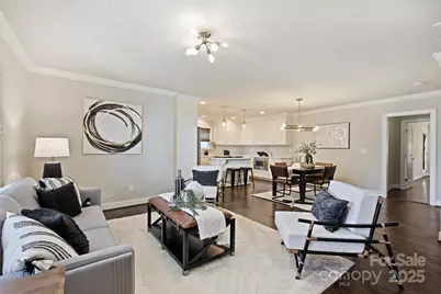 1044 Lunsford Place, Charlotte, NC 28205 - Photo 5