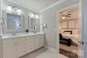 1044 Lunsford Pl, Charlotte, NC 28205 - Photo 27