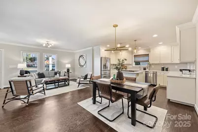 1044 Lunsford Place, Charlotte, NC 28205 - Photo 13