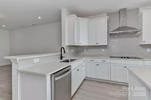 12032 Storm Ln, Charlotte, NC 28277 - Photo 5