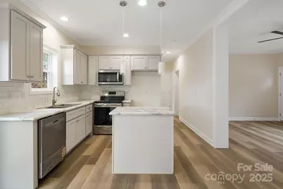 133 Park Ridge Avenue, Swannanoa, NC 28778 - Photo 15