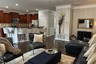 7910 Sweet Grove Ct, Charlotte, NC 28269 - Photo 5