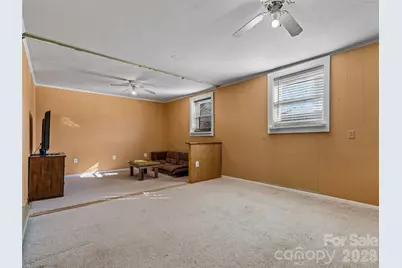 204 Sutton Avenue, Black Mountain, NC 28711 - Photo 15