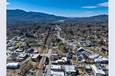 204 Sutton Avenue, Black Mountain, NC 28711 - Photo 31