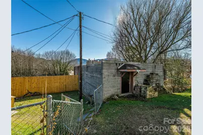 204 Sutton Avenue, Black Mountain, NC 28711 - Photo 33