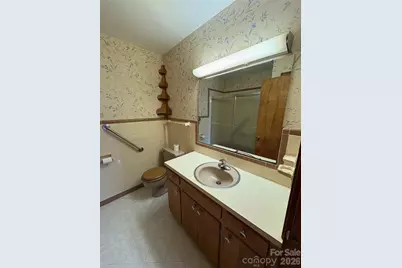 606 Oakmont Drive, Canton, NC 28716 - Photo 13