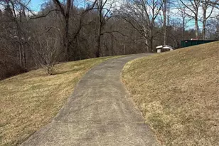 606 Oakmont Dr, Canton, NC 28716 - Photo 29