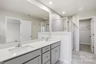 2131 Vinyasa Ln, Charlotte, NC 28215 - Photo 5