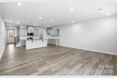 2131 Vinyasa Lane, Charlotte, NC 28215 - Photo 3