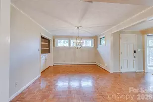 111 Kinwood St, Morganton, NC 28655 - Photo 9