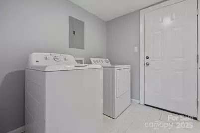 700 Braxfield Drive, Charlotte, NC 28217 - Photo 15