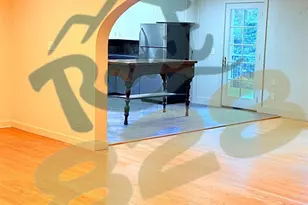 1045 Mountain View St, Hendersonville, NC 28739 - Photo 7