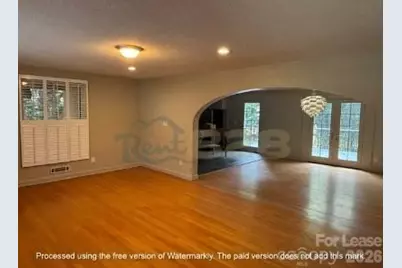 1045 Mountain View Street, Hendersonville, NC 28739 - Photo 5