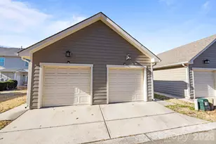 3160 Bending Birch Pl, Charlotte, NC 28206 - Photo 19