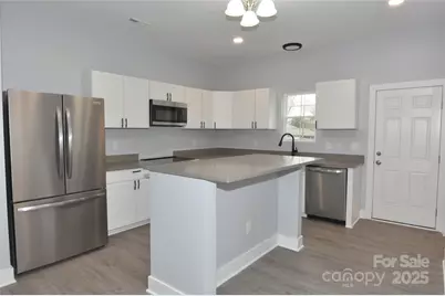 573 Fifth Street, Chester, SC 29706 - Photo 9