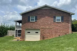 2963 Freezer Locker Rd, Hudson, NC 28638 - Photo 7