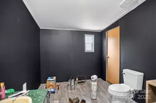 401 Azalea Cir, Marshall, NC 28753 - Photo 37