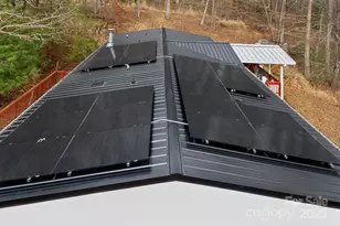 401 Azalea Cir, Marshall, NC 28753 - Photo 15