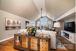 456 N Shore Dr, Hickory, NC 28601 - Photo 13