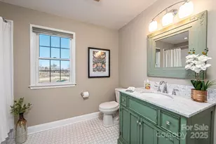 456 N Shore Dr, Hickory, NC 28601 - Photo 37