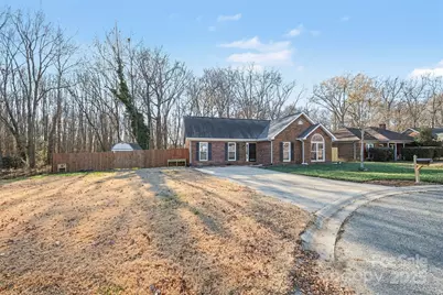 2801 Ashe Croft Drive, Indian Trail, NC 28079 - Photo 3