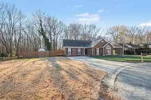 2801 Ashe Croft Dr, Indian Trail, NC 28079 - Photo 3
