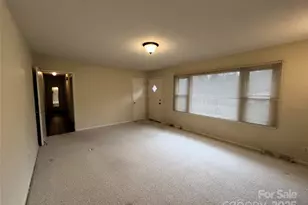 901 Henry St, Kings Mountain, NC 28086 - Photo 11