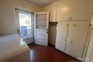 901 Henry St, Kings Mountain, NC 28086 - Photo 9