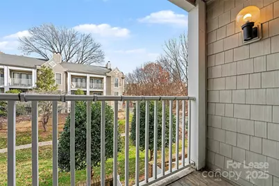300 S Cedar Street, Charlotte, NC 28202 - Photo 17