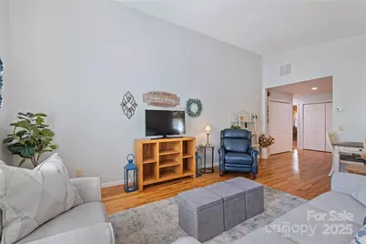 31 Bage Street, Waynesville, NC 28786 - Photo 5