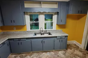 703 Buffalo St, Shelby, NC 28150 - Photo 7