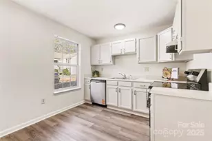 1540 Hunt Club Ct, Rock Hill, SC 29732 - Photo 9