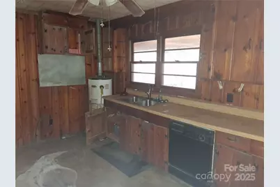 111 Parmer Street, Forest City, NC 28043 - Photo 9