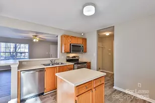 9522 Bird Watch Ln, Charlotte, NC 28214 - Photo 5