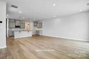 1108 Vibrant Ln, Charlotte, NC 28215 - Photo 3