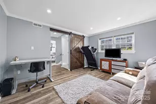 10927 Hunter Trail Ln, Charlotte, NC 28226 - Photo 5