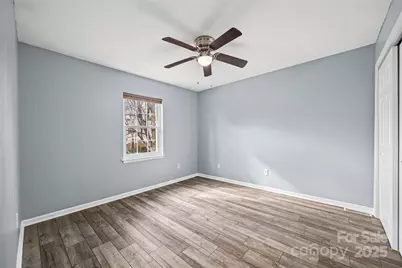 10927 Hunter Trail Lane, Charlotte, NC 28226 - Photo 17