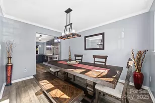 10927 Hunter Trail Ln, Charlotte, NC 28226 - Photo 7