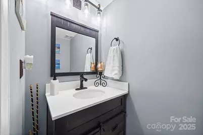 10927 Hunter Trail Lane, Charlotte, NC 28226 - Photo 15