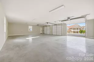 38 Sweetwater Oaks Dr, Fletcher, NC 28732 - Photo 5