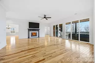 38 Sweetwater Oaks Dr, Fletcher, NC 28732 - Photo 9