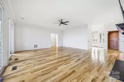 38 Sweetwater Oaks Drive, Fletcher, NC 28732 - Photo 9