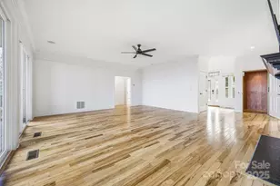 38 Sweetwater Oaks Dr, Fletcher, NC 28732 - Photo 9