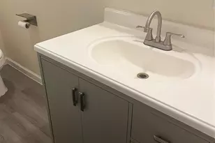 206 E Catawba Dr, Mount Holly, NC 28120 - Photo 11