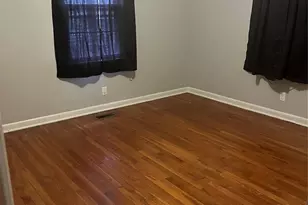 206 E Catawba Dr, Mount Holly, NC 28120 - Photo 9