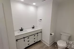 636 Harrison Sanders Ln, Lincolnton, NC 28092 - Photo 11