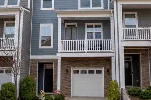 10211 Glenmere Crk Cir, Charlotte, NC 28262 - Photo 1