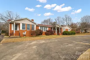 216 Country Club Rd, Shelby, NC 28150 - Photo 1