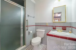 216 Country Club Rd, Shelby, NC 28150 - Photo 29