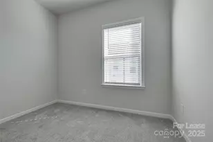 6027 Towering Oaks Dr, Charlotte, NC 28205 - Photo 43